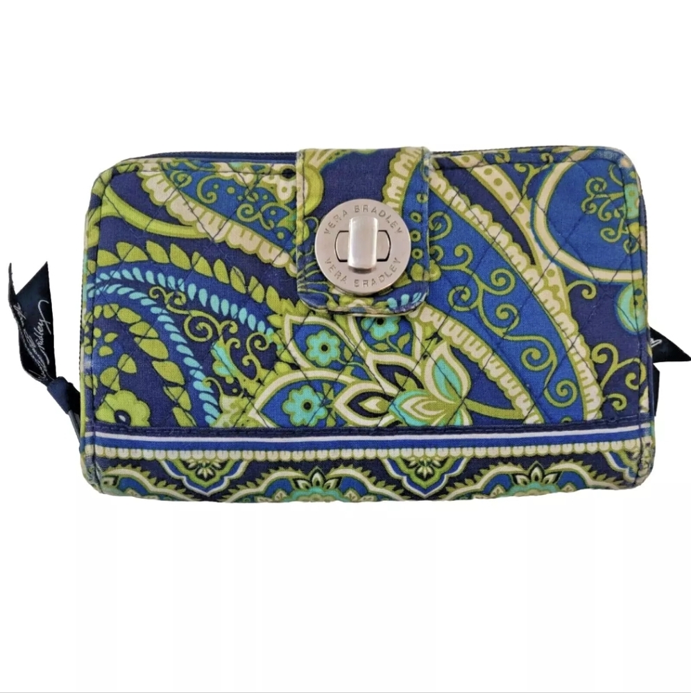 Vera Bradley Rhythm & Blues Green Blue Paisley Zip Around Turnlock Wallet